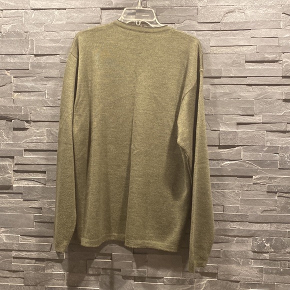 Studio Romeo Sweater - Picture 2 of 3